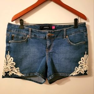 Torrid jean shorts size 14.